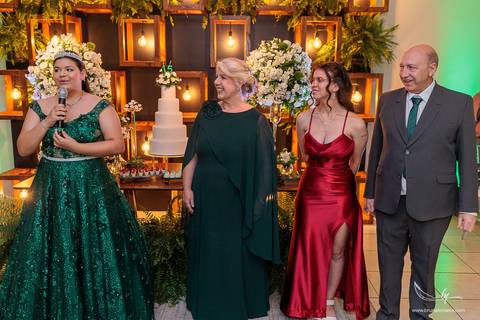 Ensaio feminino; Fotografia feminina; Recanto Bueno; Celina Munhoz; Novo Hamburgo; Fotografia Lifestyle; Nova Petropolis; Ensaio Teen; Ensaio 15th; 15 anos; Fotografo de 15 Anos; Debutante; Adriana Krieger; Manu Garcia; Gramado; Porto Alegre; DMAE;'