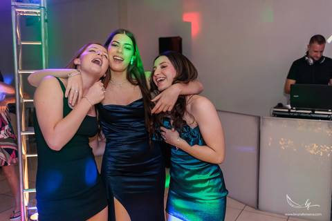 Ensaio feminino; Fotografia feminina; Recanto Bueno; Celina Munhoz; Novo Hamburgo; Fotografia Lifestyle; Nova Petropolis; Ensaio Teen; Ensaio 15th; 15 anos; Fotografo de 15 Anos; Debutante; Adriana Krieger; Manu Garcia; Gramado; Porto Alegre; DMAE;'