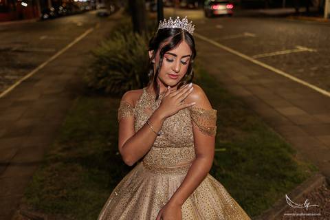 Ensaio feminino; Fotografia feminina; Recanto Bueno; Celina Munhoz; Novo Hamburgo; Fotografia Lifestyle; Nova Petropolis; Ensaio Teen; Ensaio 15th; 15 anos; Fotografo de 15 Anos; Debutante; Adriana Krieger; Manu Garcia; Gramado; Porto Alegre; DMAE;'