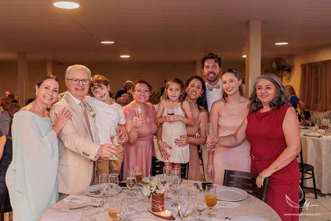 fotografia de bodas de ouro, fotógrafo bodas de ouro, renovação de votos, fotografia de casamento, casamento civil, bodas em Porto Alegre, fotógrafo de casamento, fotografia documental, casamento intimista, Igreja Nossa Senhora do Caravaggio'