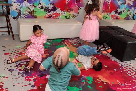 Fotografia de festa infantil Porto Alegre, Kids Choice Porto Alegre, aniversário de 4 anos, fotógrafa de festa infantil, fotografia documental infantil, Bruna Fonseca, aniversário Stitch, fotógrafa Porto Alegre, festa de criança, memória em família.'
