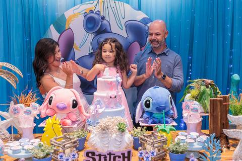 Fotografia de festa infantil Porto Alegre, Kids Choice Porto Alegre, aniversário de 4 anos, fotógrafa de festa infantil, fotografia documental infantil, Bruna Fonseca, aniversário Stitch, fotógrafa Porto Alegre, festa de criança, memória em família.'