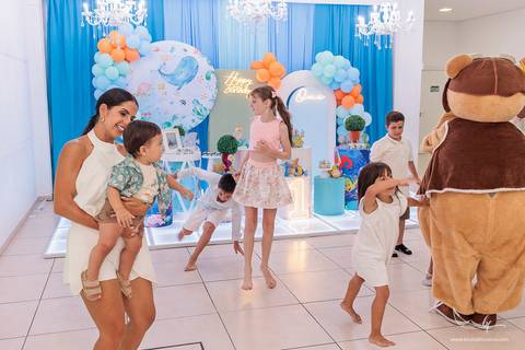 Fotografia de festa infantil São Leopoldo, Happy Fest São Leopoldo, aniversário de 1 ano, fotógrafa documental de família, fotógrafa infantil São Leopoldo, Bruna Fonseca, acompanhamento de famílias, fotografia de aniversário infantil, Vale dos Sinos.'