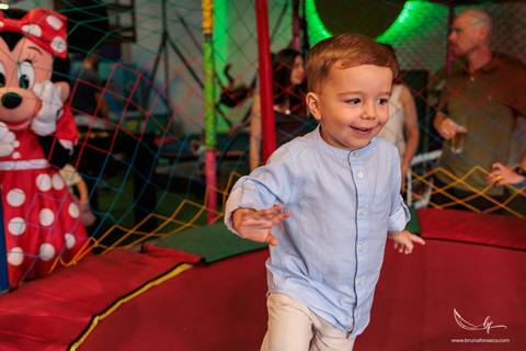 Fotografia de festa infantil Novo Hamburgo, Pupetz Festas Novo Hamburgo, aniversário de 2 anos, fotógrafa de festa infantil, fotografia documental infantil, Bruna Fonseca, Mickey e Minnie, aniversário infantil, fotógrafa Novo Hamburgo, Vale dos Sinos.'