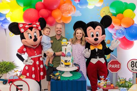Fotografia de festa infantil Novo Hamburgo, Pupetz Festas Novo Hamburgo, aniversário de 2 anos, fotógrafa de festa infantil, fotografia documental infantil, Bruna Fonseca, Mickey e Minnie, aniversário infantil, fotógrafa Novo Hamburgo, Vale dos Sinos.'