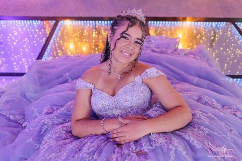 Festa de 15 anos São Leopoldo, fotografia de 15 anos, Fleck Eventos São Leopoldo, fotógrafa de debutante, fotografia documental, Bruna Fonseca, aniversário de 15 anos, fotógrafa São Leopoldo, festa de debutante Vale dos Sinos.'