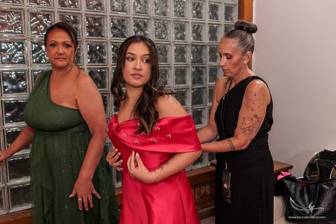 Formatura Odontologia PUCRS, fotografia de formatura Porto Alegre, fotógrafa de formatura PUCRS, formatura Odontologia Porto Alegre, Bruna Fonseca, fotografia documental de formatura, festa de formatura, fotógrafa documental Porto Alegre.'
