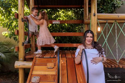 Chá de bebê São Leopoldo, Jardim Secreto Casa de Eventos, fotografia de chá de bebê, fotógrafa gestante São Leopoldo, fotografia documental de família, Bruna Fonseca, espera do bebê, chá revelação e chá de bebê, Vale dos Sinos.'