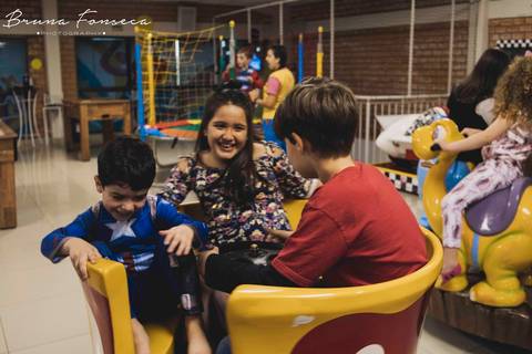 Aniversário infantil; Mig Kids; Festejar; Aniversário de criança; Fotografia infantil; Fotografia de família; São Leopoldo;  Casa de festa de são leopoldo; Fotografo infantil são leopoldo; Dois Irmãos; Canoas;'