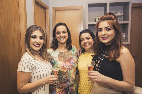 Fotografia de Eventos; Camarim Madri; Adriana Kruger; Manu Garcia; Boh Produções; LX Decor; Inauguração; Castelamare; Jornal VS; Revista News;'