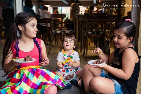 Aniversário infantil; Mig Kids; Festejar; Aniversário de criança; Fotografia infantil; Fotografia de família; São Leopoldo;  Casa de festa de são leopoldo; Fotografo infantil são leopoldo; Dois Irmãos; Canoas;'