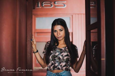 Ensaio feminino; Fotografia feminina; Recanto Bueno; Celina Munhoz; Novo Hamburgo; Fotografia Lifestyle; Nova Petropolis; Ensaio Teen; Ensaio 15th; 15 anos; Fotografo de 15 Anos; Debutante; Camarim Madri; Adriana Kruger; Manu Garcia;'