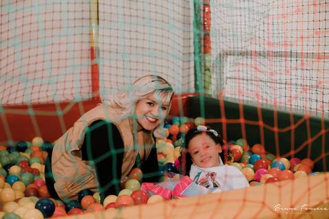 Aniversário infantil; Mig Kids; Aniversário de criança; Fotografia infantil; Fotografia de família; São Leopoldo;  Casa de festa de são leopoldo; Fotografo infantil são leopoldo; Festança Kids; Fotografo de Canoas; Fotografia infantil canoas; Festejar;'