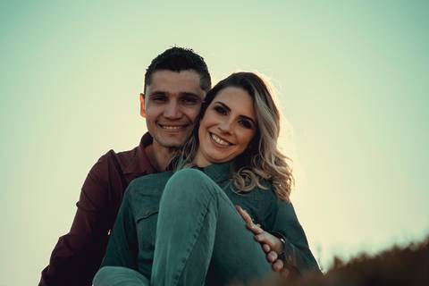 Maquiagem; Making of; Noiva; Noivo; Pré Wedding; Street Wedding; Celina Munhoz; Adriana Kruger; Manu Garcia; Camarim Madri; Wandering Wedding; São Francisco de Paula; Fotografia de Casal; Fotografia de Casamento; Pré Wedding; São Leopoldo;'