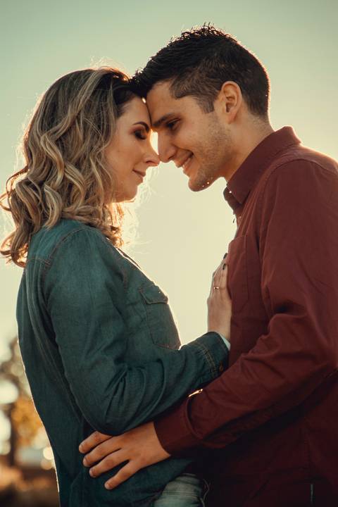 Maquiagem; Making of; Noiva; Noivo; Pré Wedding; Street Wedding; Celina Munhoz; Adriana Kruger; Manu Garcia; Camarim Madri; Wandering Wedding; São Francisco de Paula; Fotografia de Casal; Fotografia de Casamento; Pré Wedding; São Leopoldo;'