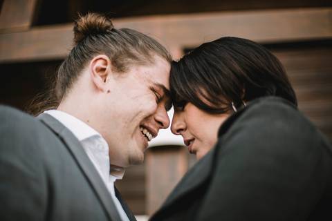 Maquiagem; Making of; Noiva; Noivo; Pré Wedding; Street Wedding; Celina Munhoz; Adriana Kruger; Manu Garcia; Camarim Madri; Wandering Wedding; São Francisco de Paula; Fotografia de Casal; Fotografia de Casamento; Pré Wedding; São Leopoldo;'