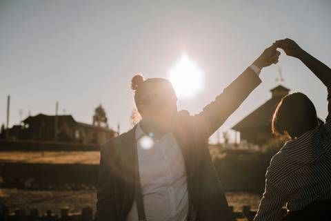 Maquiagem; Making of; Noiva; Noivo; Pré Wedding; Street Wedding; Celina Munhoz; Adriana Kruger; Manu Garcia; Camarim Madri; Wandering Wedding; São Francisco de Paula; Fotografia de Casal; Fotografia de Casamento; Pré Wedding; São Leopoldo;'