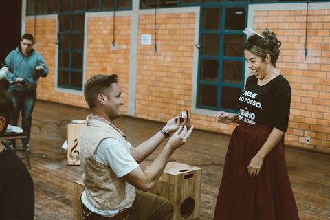 Maquiagem; Making of; Noiva; Noivo; Pré Wedding; Street Wedding; Celina Munhoz; Adriana Kruger; Manu Garcia; Camarim Madri; Wandering Wedding; São Francisco de Paula; Fotografia de Casal; Fotografia de Casamento; Pré Wedding; São Leopoldo; Ivi Marae;'