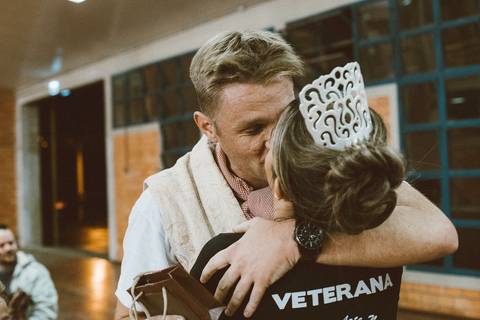 Maquiagem; Making of; Noiva; Noivo; Pré Wedding; Street Wedding; Celina Munhoz; Adriana Kruger; Manu Garcia; Camarim Madri; Wandering Wedding; São Francisco de Paula; Fotografia de Casal; Fotografia de Casamento; Pré Wedding; São Leopoldo; Ivi Marae;'