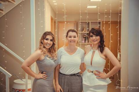 Fotografia de Eventos; Camarim Madri; Adriana Kruger; Manu Garcia; Boh Produções; LX Decor; Inauguração; Castelamare; Jornal VS; Revista News; Diana Hass; Meraki; São Leopoldo; Maquiadoras São Leopoldo; Bruna Fonseca Photography; Bruna Fonseca;'