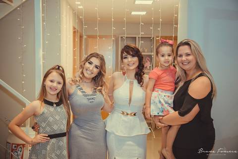 Fotografia de Eventos; Camarim Madri; Adriana Kruger; Manu Garcia; Boh Produções; LX Decor; Inauguração; Castelamare; Jornal VS; Revista News; Diana Hass; Meraki; São Leopoldo; Maquiadoras São Leopoldo; Bruna Fonseca Photography; Bruna Fonseca;'