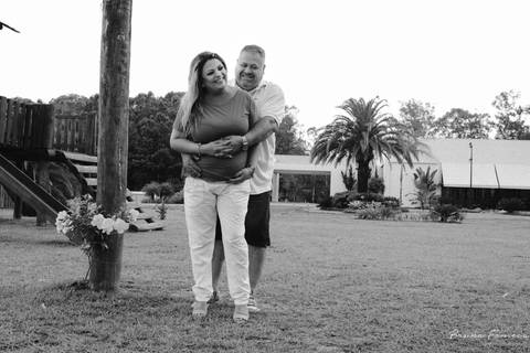 Ensaio Gestante; Mãe de Menino; Fotografia gestante; Fotografia gestante São Leopoldo; Fotografia gestante; Fotografia de família; São Leopoldo; Fotografia com animais; Ensaio de família; Gravidez; Inter; Grêmio;'