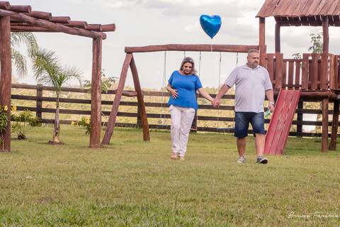 Ensaio Gestante; Mãe de Menino; Fotografia gestante; Fotografia gestante São Leopoldo; Fotografia gestante; Fotografia de família; São Leopoldo; Fotografia com animais; Ensaio de família; Gravidez; Inter; Grêmio;'