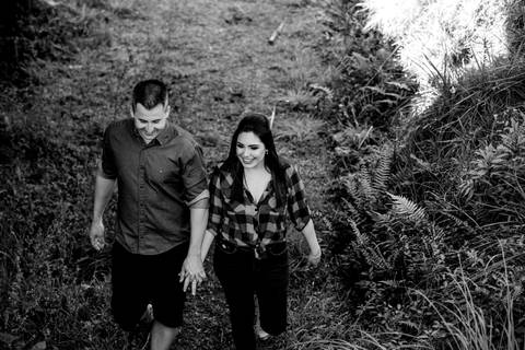 Maquiagem; Making of; Noiva; Noivo; Pré Wedding; Street Wedding; Celina Munhoz; Adriana Kruger; Manu Garcia; Camarim Madri; Wandering Wedding; São Francisco de Paula; Fotografia de Casal; Fotografia de Casamento; Pré Wedding; São Leopoldo; Ruinas Cassino;'