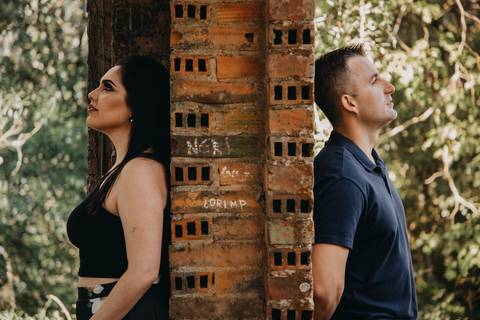 Maquiagem; Making of; Noiva; Noivo; Pré Wedding; Street Wedding; Celina Munhoz; Adriana Kruger; Manu Garcia; Camarim Madri; Wandering Wedding; São Francisco de Paula; Fotografia de Casal; Fotografia de Casamento; Pré Wedding; São Leopoldo; Ruinas Cassino;'
