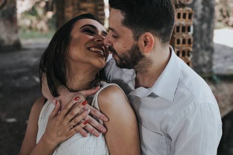 Maquiagem; Making of; Noiva; Noivo; Pré Wedding; Street Wedding; Celina Munhoz; Adriana Kruger; Manu Garcia; Camarim Madri; Wandering Wedding; São Francisco de Paula; Fotografia de Casal; Fotografia de Casamento; Pré Wedding; São Leopoldo; Ruinas Cassino;'