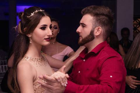 Ensaio feminino; Fotografia feminina; Recanto Bueno; Celina Munhoz; Novo Hamburgo; Fotografia Lifestyle; Nova Petropolis; Ensaio Teen; Ensaio 15th; 15 anos; Fotografo de 15 Anos; Debutante; Camarim Madri; Adriana Krieger; Manu Garcia;'