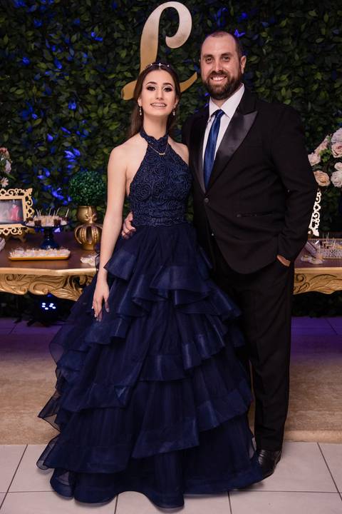 Ensaio feminino; Fotografia feminina; Recanto Bueno; Celina Munhoz; Novo Hamburgo; Fotografia Lifestyle; Nova Petropolis; Ensaio Teen; Ensaio 15th; 15 anos; Fotografo de 15 Anos; Debutante; Camarim Madri; Adriana Krieger; Manu Garcia;'