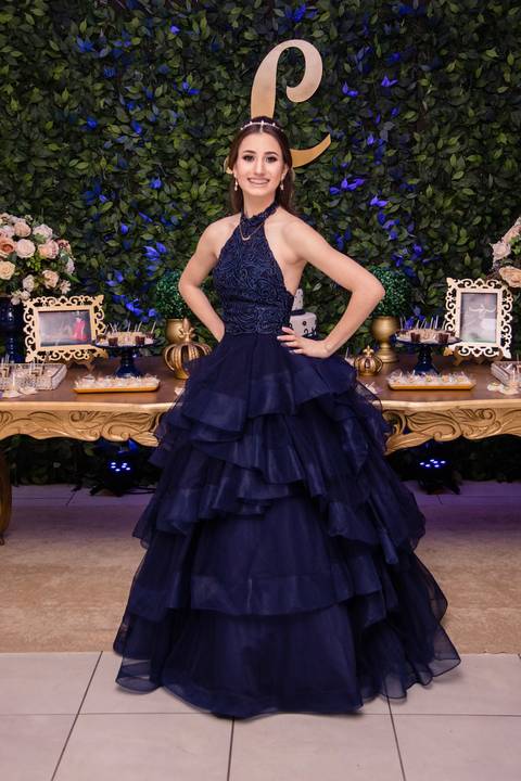 Ensaio feminino; Fotografia feminina; Recanto Bueno; Celina Munhoz; Novo Hamburgo; Fotografia Lifestyle; Nova Petropolis; Ensaio Teen; Ensaio 15th; 15 anos; Fotografo de 15 Anos; Debutante; Camarim Madri; Adriana Krieger; Manu Garcia;'