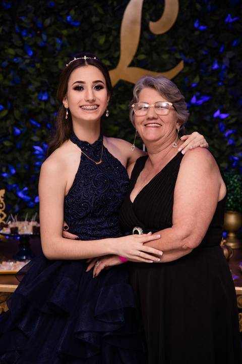 Ensaio feminino; Fotografia feminina; Recanto Bueno; Celina Munhoz; Novo Hamburgo; Fotografia Lifestyle; Nova Petropolis; Ensaio Teen; Ensaio 15th; 15 anos; Fotografo de 15 Anos; Debutante; Camarim Madri; Adriana Krieger; Manu Garcia;'