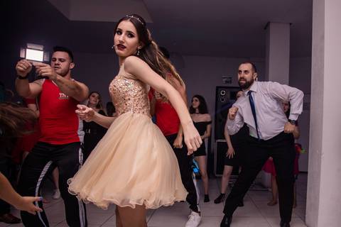 Ensaio feminino; Fotografia feminina; Recanto Bueno; Celina Munhoz; Novo Hamburgo; Fotografia Lifestyle; Nova Petropolis; Ensaio Teen; Ensaio 15th; 15 anos; Fotografo de 15 Anos; Debutante; Camarim Madri; Adriana Krieger; Manu Garcia;'