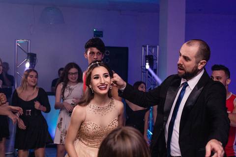 Ensaio feminino; Fotografia feminina; Recanto Bueno; Celina Munhoz; Novo Hamburgo; Fotografia Lifestyle; Nova Petropolis; Ensaio Teen; Ensaio 15th; 15 anos; Fotografo de 15 Anos; Debutante; Camarim Madri; Adriana Krieger; Manu Garcia;'