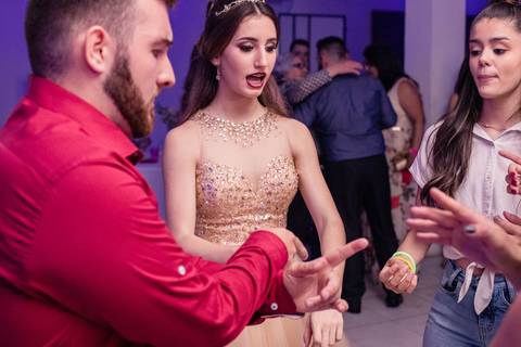 Ensaio feminino; Fotografia feminina; Recanto Bueno; Celina Munhoz; Novo Hamburgo; Fotografia Lifestyle; Nova Petropolis; Ensaio Teen; Ensaio 15th; 15 anos; Fotografo de 15 Anos; Debutante; Camarim Madri; Adriana Krieger; Manu Garcia;'