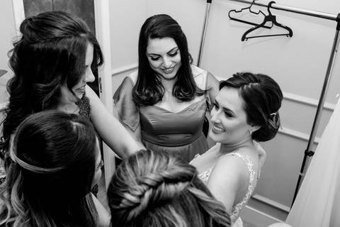 Maquiagem; Making of; Noiva; Noivo; Pré Wedding; Street Wedding; Celina Munhoz; Adriana Kruger; Manu Garcia; Camarim Madri; Wandering Wedding; São Francisco de Paula; Fotografia de Casal; Fotografia de Casamento; Pré Wedding; São Leopoldo; Ruinas Cassino;'
