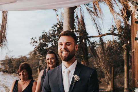 Maquiagem; Making of; Noiva; Noivo; Pré Wedding; Street Wedding; Celina Munhoz; Adriana Kruger; Manu Garcia; Camarim Madri; Wandering Wedding; São Francisco de Paula; Fotografia de Casal; Fotografia de Casamento; Pré Wedding; São Leopoldo; Ruinas Cassino;'