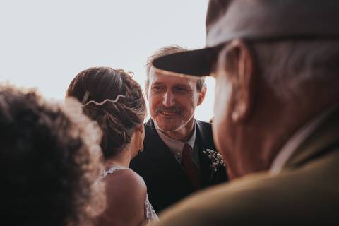 Maquiagem; Making of; Noiva; Noivo; Pré Wedding; Street Wedding; Celina Munhoz; Adriana Kruger; Manu Garcia; Camarim Madri; Wandering Wedding; São Francisco de Paula; Fotografia de Casal; Fotografia de Casamento; Pré Wedding; São Leopoldo; Ruinas Cassino;'