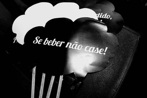 Maquiagem; Making of; Noiva; Noivo; Pré Wedding; Street Wedding; Celina Munhoz; Adriana Kruger; Manu Garcia; Camarim Madri; Wandering Wedding; São Francisco de Paula; Fotografia de Casal; Fotografia de Casamento; Pré Wedding; São Leopoldo; Ruinas Cassino;'
