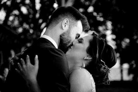 Maquiagem; Making of; Noiva; Noivo; Pré Wedding; Street Wedding; Celina Munhoz; Adriana Kruger; Manu Garcia; Camarim Madri; Wandering Wedding; São Francisco de Paula; Fotografia de Casal; Fotografia de Casamento; Pré Wedding; São Leopoldo; Ruinas Cassino;'