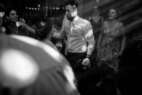 Maquiagem; Making of; Noiva; Noivo; Pré Wedding; Street Wedding; Celina Munhoz; Adriana Kruger; Manu Garcia; Camarim Madri; Wandering Wedding; São Francisco de Paula; Fotografia de Casal; Fotografia de Casamento; Pré Wedding; São Leopoldo; Ruinas Cassino;'