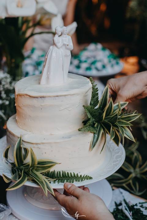 Maquiagem; Making of; Noiva; Noivo; Pré Wedding; Street Wedding; Celina Munhoz; Adriana Kruger; Manu Garcia; Camarim Madri; Wandering Wedding; São Francisco de Paula; Fotografia de Casal; Fotografia de Casamento; Pré Wedding; São Leopoldo; Ruinas Cassino;'