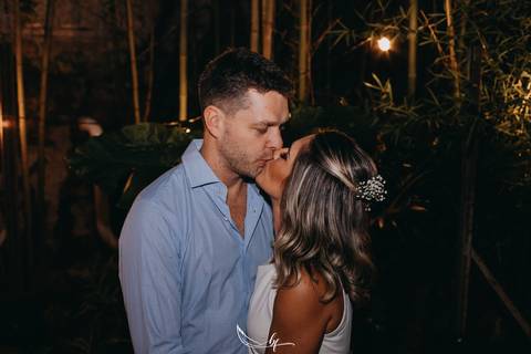 Maquiagem; Making of; Noiva; Noivo; Pré Wedding; Street Wedding; Celina Munhoz; Adriana Kruger; Manu Garcia; Camarim Madri; Wandering Wedding; São Francisco de Paula; Fotografia de Casal; Fotografia de Casamento; Pré Wedding; São Leopoldo; Ruinas Cassino;'