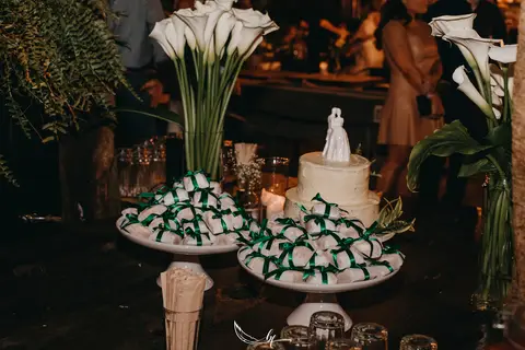 Maquiagem; Making of; Noiva; Noivo; Pré Wedding; Street Wedding; Celina Munhoz; Adriana Kruger; Manu Garcia; Camarim Madri; Wandering Wedding; São Francisco de Paula; Fotografia de Casal; Fotografia de Casamento; Pré Wedding; São Leopoldo; Ruinas Cassino;'