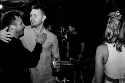 Maquiagem; Making of; Noiva; Noivo; Pré Wedding; Street Wedding; Celina Munhoz; Adriana Kruger; Manu Garcia; Camarim Madri; Wandering Wedding; São Francisco de Paula; Fotografia de Casal; Fotografia de Casamento; Pré Wedding; São Leopoldo; Ruinas Cassino;'