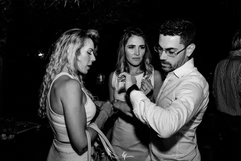 Maquiagem; Making of; Noiva; Noivo; Pré Wedding; Street Wedding; Celina Munhoz; Adriana Kruger; Manu Garcia; Camarim Madri; Wandering Wedding; São Francisco de Paula; Fotografia de Casal; Fotografia de Casamento; Pré Wedding; São Leopoldo; Ruinas Cassino;'