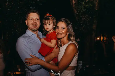 Maquiagem; Making of; Noiva; Noivo; Pré Wedding; Street Wedding; Celina Munhoz; Adriana Kruger; Manu Garcia; Camarim Madri; Wandering Wedding; São Francisco de Paula; Fotografia de Casal; Fotografia de Casamento; Pré Wedding; São Leopoldo; Ruinas Cassino;'