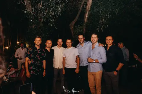 Maquiagem; Making of; Noiva; Noivo; Pré Wedding; Street Wedding; Celina Munhoz; Adriana Kruger; Manu Garcia; Camarim Madri; Wandering Wedding; São Francisco de Paula; Fotografia de Casal; Fotografia de Casamento; Pré Wedding; São Leopoldo; Ruinas Cassino;'